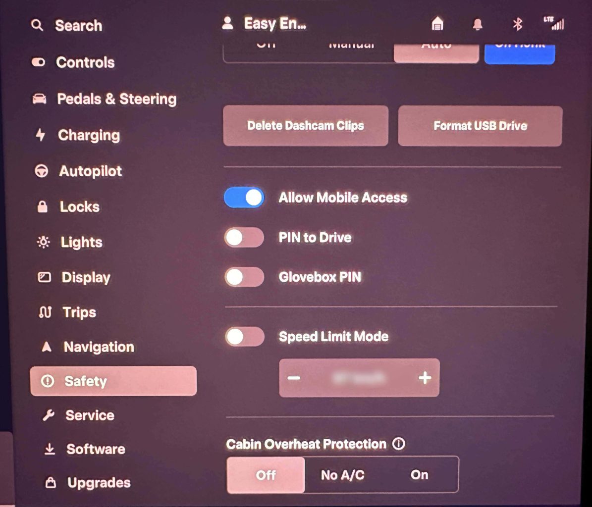 Tesla touchscreen, Allow mobile access button - hide your Tesla location